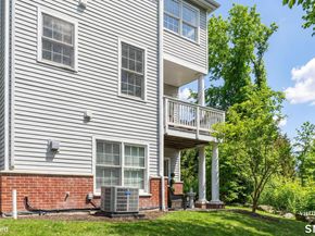 71 Aberdeen Way 71, Fairfield CT 06890