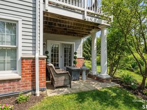 71 Aberdeen Way 71, Fairfield CT 06890
