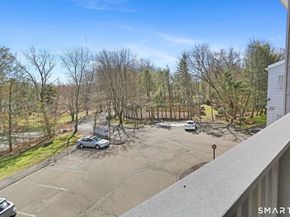 16 Rockmeadow Road Q, Norwalk CT 06850