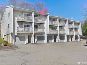 16 Rockmeadow Road Q, Norwalk CT 06850