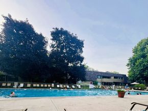 192 Gillies Lane 192, Norwalk CT 06854