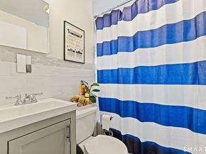 34 4th Street 34, Stamford CT 06905