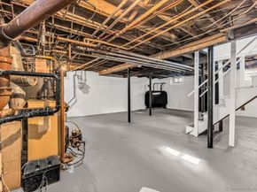 123 Harlem Avenue, Bridgeport CT 06606