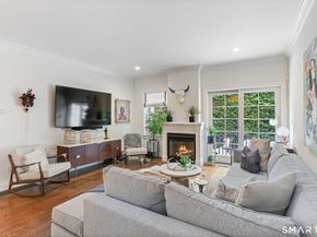 127 Spruce Street 127, Fairfield CT 06890