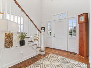 127 Spruce Street 127, Fairfield CT 06890