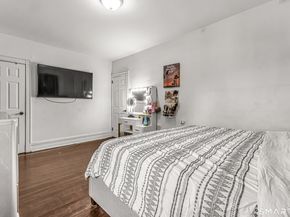 269 East Avenue, Bridgeport CT 06610