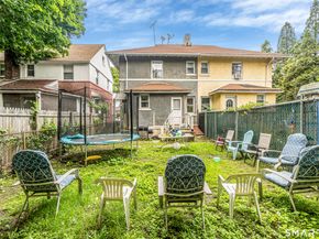 269 East Avenue, Bridgeport CT 06610