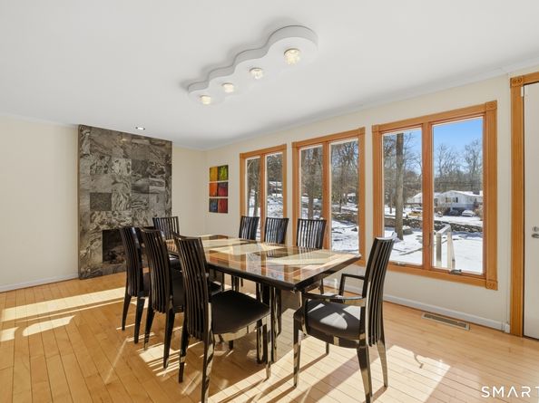 156 Intervale Road, Stamford CT 06905