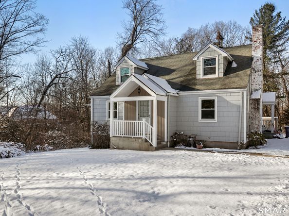 2 Rochelle Road, Norwalk CT 06854