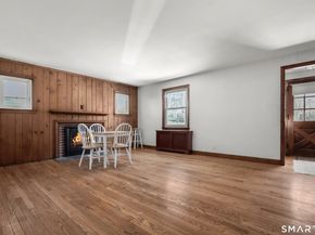 2 Rochelle Road, Norwalk CT 06854