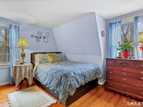 9 Hollow Spring Road, Norwalk CT 06854