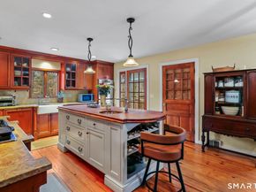 9 Hollow Spring Road, Norwalk CT 06854