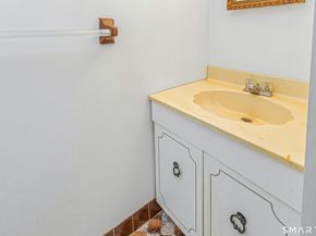 54 Hope Street 4, Stamford CT 06906