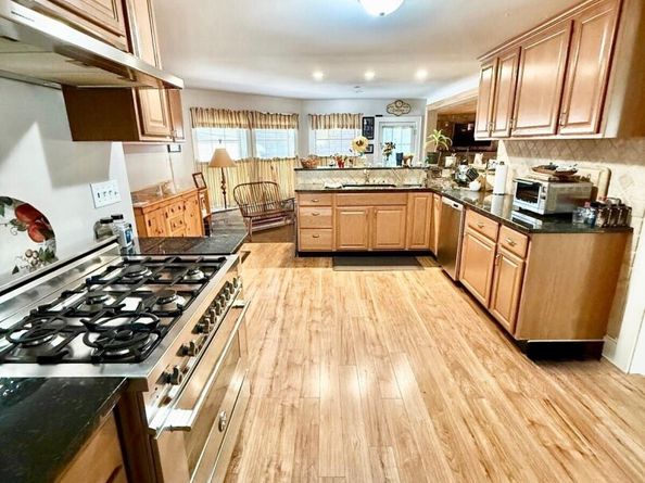 7 Renzulli Road, Norwalk CT 06851