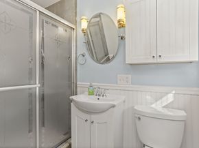 5 Woodland Hills Terrace, Brookfield CT 06804