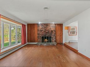 5 Woodland Hills Terrace, Brookfield CT 06804