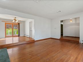 5 Woodland Hills Terrace, Brookfield CT 06804