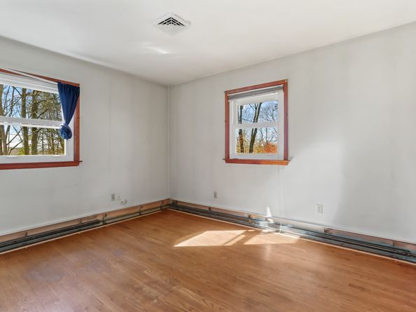 5 Woodland Hills Terrace, Brookfield CT 06804