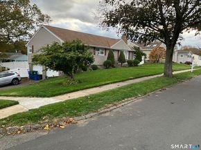 175 Post Oak Road, Stratford CT 06614