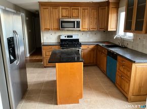 175 Post Oak Road, Stratford CT 06614