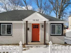 563 Pearl Harbor Street, Bridgeport CT 06610