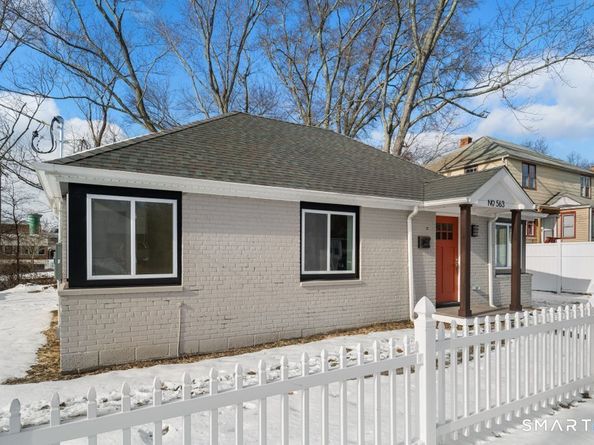 563 Pearl Harbor Street, Bridgeport CT 06610