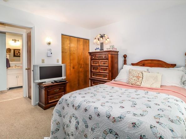 107 Hidden Knolls Circle 107, Monroe CT 06468