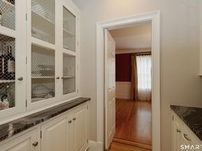 30 Whipstick Road, Ridgefield CT 06877