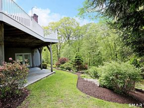 30 Whipstick Road, Ridgefield CT 06877