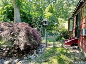 11 Tubbs Spring Drive, Weston CT 06883