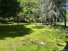11 Tubbs Spring Drive, Weston CT 06883