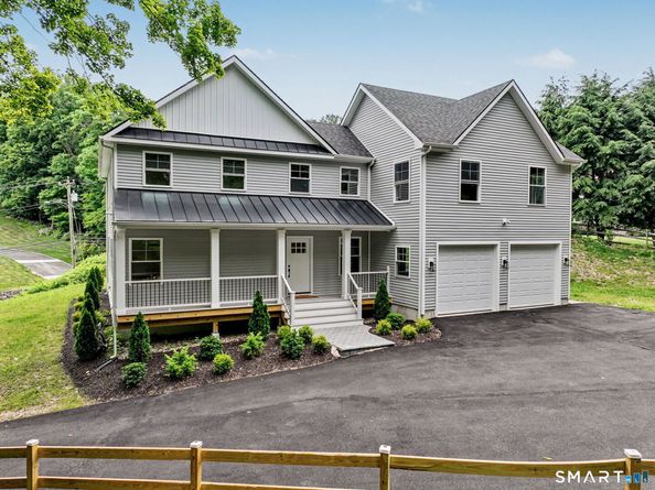 100 Tashua Road, Trumbull CT 06611