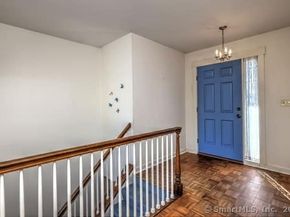 585 Pequot Lane B, Stratford CT 06614