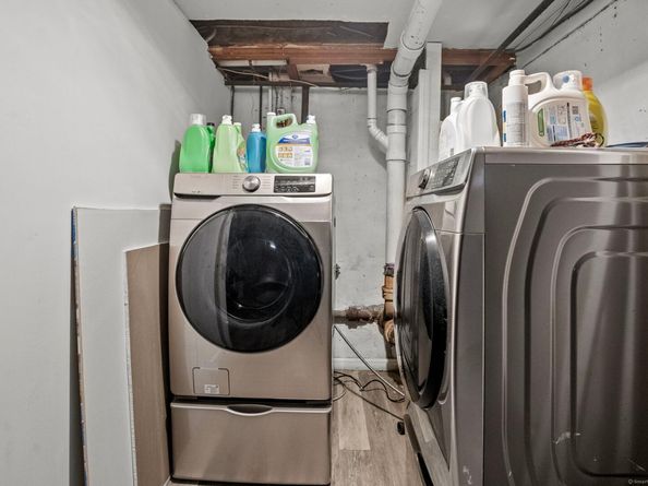Undisclosed Address #24115192, Bridgeport CT 06606