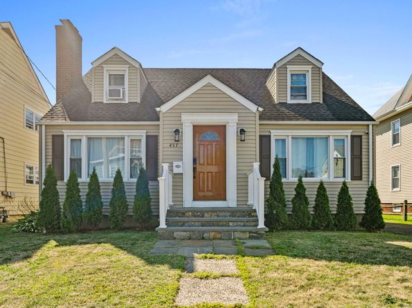 Undisclosed Address #24115192, Bridgeport CT 06606