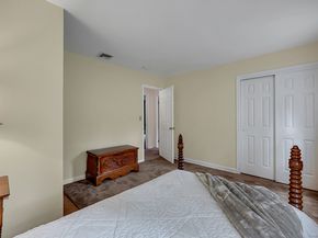 21 Hill Circle, Trumbull CT 06611