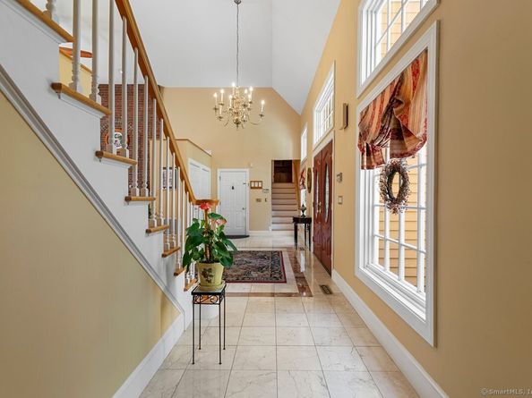 60 Red Barn Road, Trumbull CT 06611