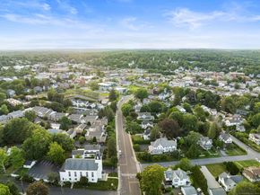 Undisclosed Address #24113392, New Canaan CT 06840