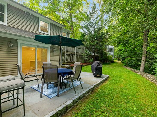 Undisclosed Address #24113392, New Canaan CT 06840