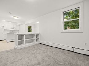 Undisclosed Address #24113392, New Canaan CT 06840