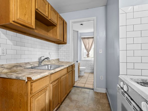 295 Shelton Street, Bridgeport CT 06608
