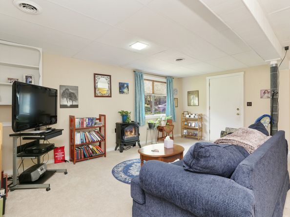 288 Agawam Drive B, Stratford CT 06614