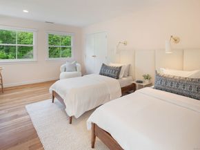 1580 Ponus Ridge, New Canaan CT 06840