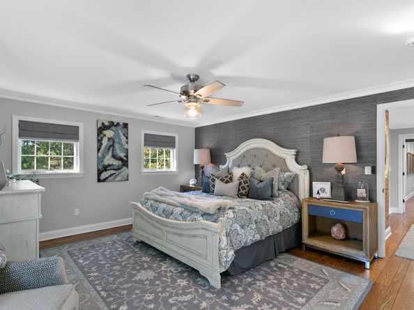 174 Sunnieholme Drive, Fairfield CT 06824