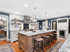 174 Sunnieholme Drive, Fairfield CT 06824