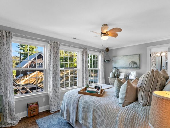 174 Sunnieholme Drive, Fairfield CT 06824