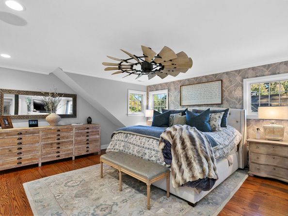 174 Sunnieholme Drive, Fairfield CT 06824