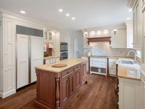 1038 West Road, New Canaan CT 06840