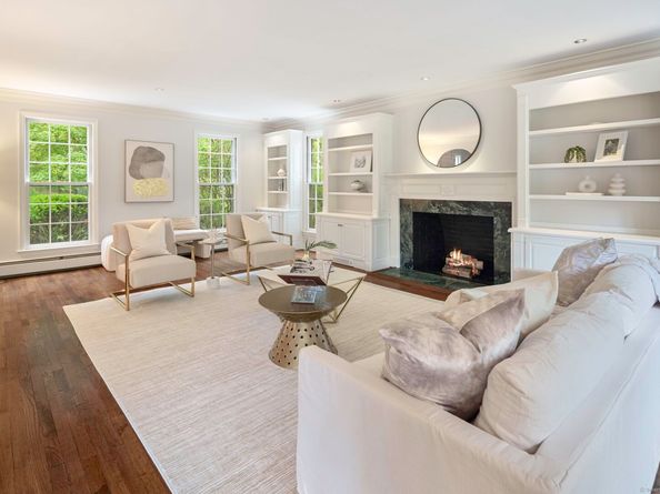 1038 West Road, New Canaan CT 06840
