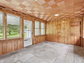 77 Old Middle Road, Brookfield CT 06804